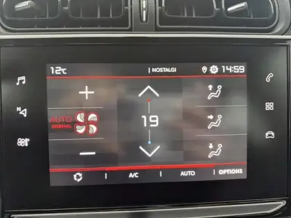 Photo 21 Citroën C3 Gén. III Ph2 NG PLUS 5