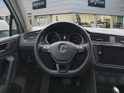 Photo 11 Volkswagen Tiguan  2.0 TDI 150 DSG7 Black R-Line