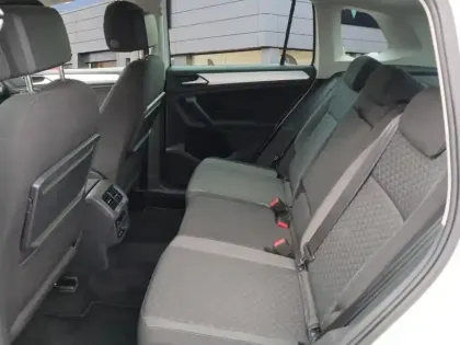 Photo 20 Volkswagen Tiguan  2.0 TDI 150 DSG7 Black R-Line