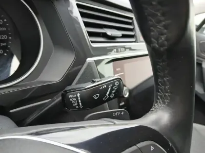 Photo 15 Volkswagen Tiguan  2.0 TDI 150 DSG7 Black R-Line