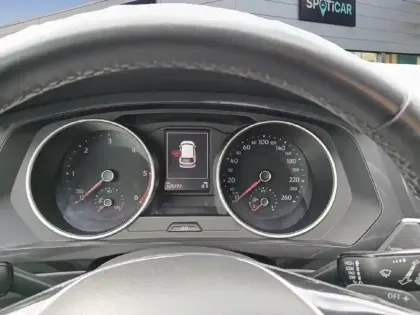 Photo 18 Volkswagen Tiguan  2.0 TDI 150 DSG7 Black R-Line