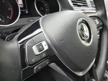 Photo 16 Volkswagen Tiguan  2.0 TDI 150 DSG7 Black R-Line