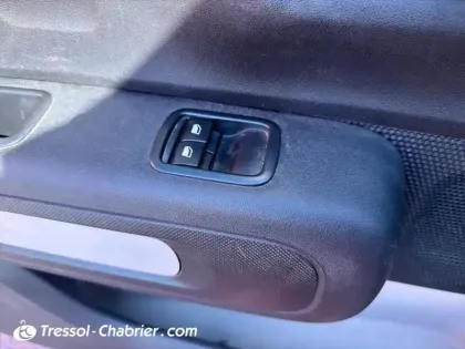 Photo 27 Citroën C3 Gén. III Ph2 Feel Pack 5