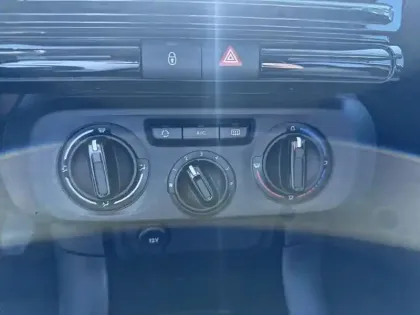 Photo 12 Citroën C3  PureTech 83 ch BVM5 You