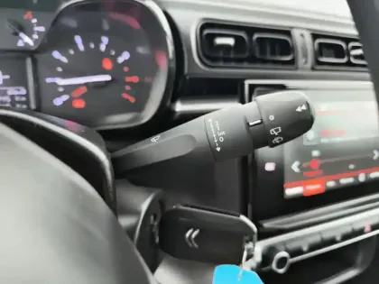 Photo 17 Citroën C3  BlueHDi 100 ch BVM6 Plus