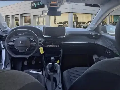 Photo 9 Peugeot 208  PureTech 75 S&S BVM5 Active