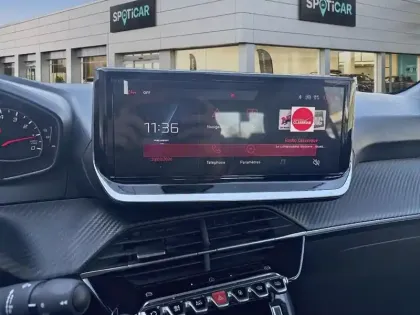 Photo 10 Peugeot 208  PureTech 75 S&S BVM5 Active