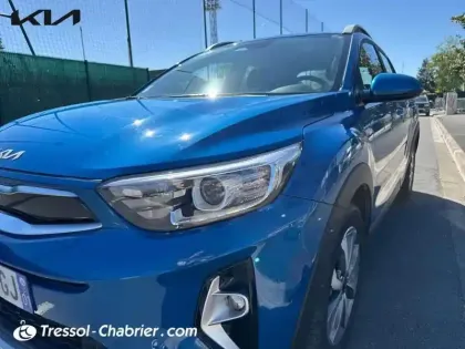 Photo 13 Kia Stonic  1.0 T-GDi 100 ch ISG BVM5 Active