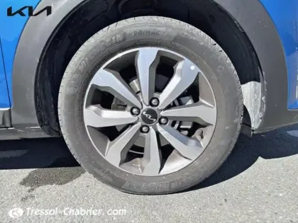 Photo 14 Kia Stonic  1.0 T-GDi 100 ch ISG BVM5 Active