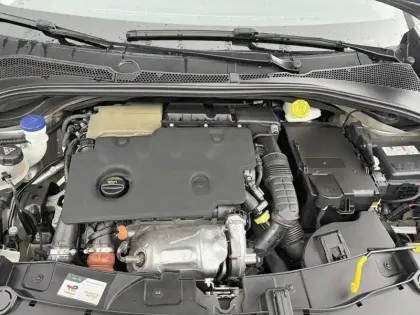 Photo 6 Citroën C3 Gén. III Ph2 NG PLUS 5