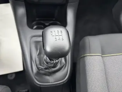 Photo 23 Citroën C3 Gén. III Ph2 NG PLUS 5