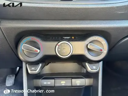 Photo 12 Kia Picanto  1.0 GDi 68 ch BVM5 Active