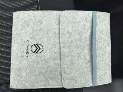 Photo 15 Citroën C3  BlueHDi 100 ch BVM6 Plus