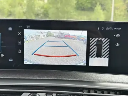 Photo 25 Peugeot 3008  Hybrid 145 e-DCS6 GT