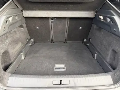 Photo 7 Peugeot 3008  Hybrid 145 e-DCS6 GT