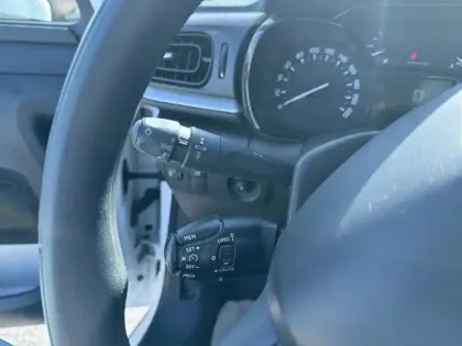 Photo 16 Citroën C3  PureTech 83 ch BVM5 You