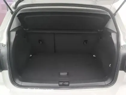 Photo 7 Volkswagen T-cross  1.0 TSI 115 Start/Stop DSG7 R-Line