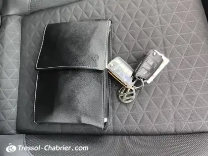 Photo 15 Volkswagen T-cross  1.0 TSI 115 Start/Stop DSG7 R-Line