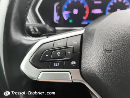 Photo 18 Volkswagen T-cross  1.0 TSI 115 Start/Stop DSG7 R-Line