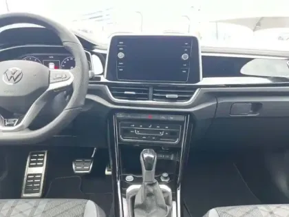 Photo 7 Volkswagen T-roc FL 1.5 TSI 150 CH DSG7 R LINE