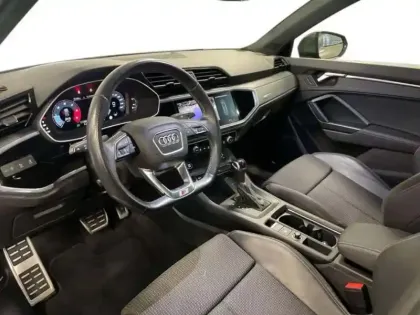 Photo 8 Audi Q3 35 TDI 150 ch S tronic 7 S line