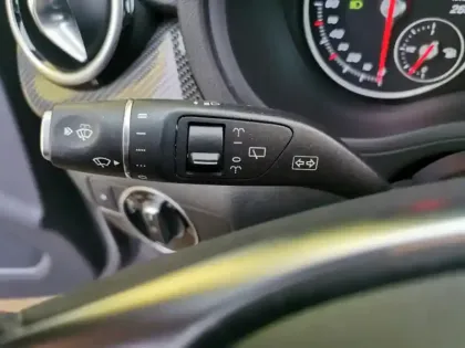 Photo 19 Mercedes Classe B 200 d Fascination Pack AMG Lin