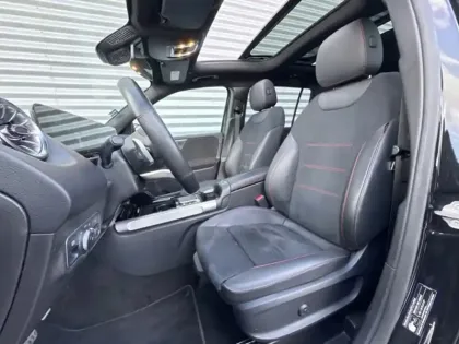 Photo 19 Mercedes GLB Gén. I (X247) Ph1 AMG Line 5