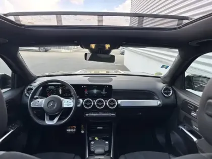 Photo 10 Mercedes GLB Gén. I (X247) Ph1 AMG Line 5