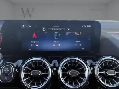 Photo 18 Mercedes Classe B 200 d AMG Line