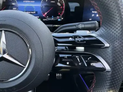 Photo 16 Mercedes Classe B 200 d AMG Line