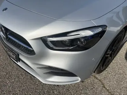 Photo 9 Mercedes Classe B 200 d AMG Line