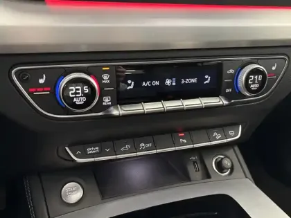 Photo 19 Audi Q5 50 TFSI e 2.0 299 S line quatt