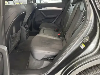 Photo 13 Audi Q5 50 TFSI e 2.0 299 S line quatt