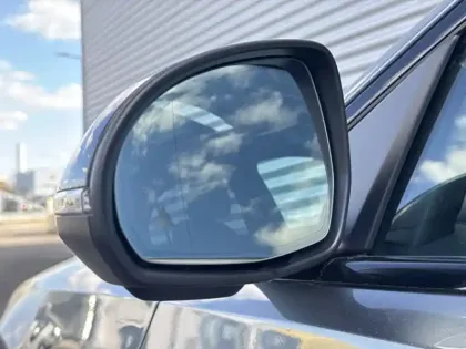 Photo 11 Mercedes Classe C  300 e Hybrid EQ Berli