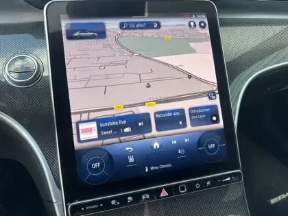 Photo 18 Mercedes Classe C  300 e Hybrid EQ Berli