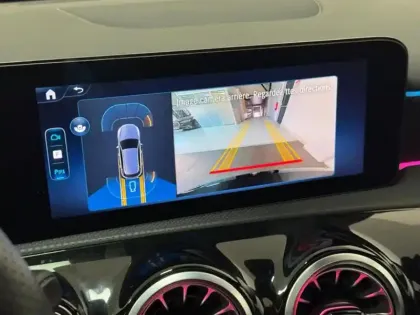 Photo 12 Mercedes Classe A 250 e Hybrid EQ AMG Line