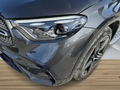 Photo 9 Mercedes Classe GLC GLC 220 d 4MATIC AMG Line