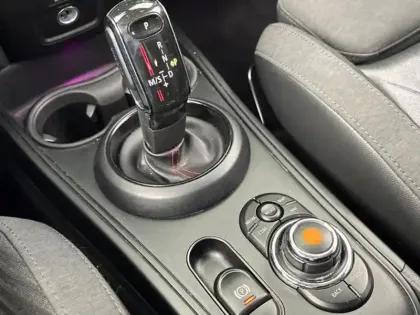 Photo 19 Mini Countryman Gén. II (F60) Ph1 NG Salt 5