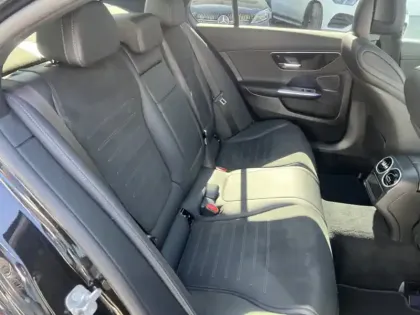 Photo 13 Mercedes Classe C Gén. V (W206) Ph1 AMG Line 4