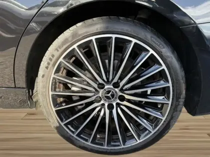 Photo 8 Mercedes Classe C  220 d Berline AMG Lin