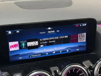 Photo 16 Mercedes GLA 250 e Hybrid EQ AMG Line