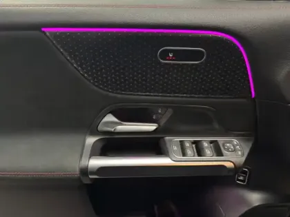 Photo 18 Mercedes Classe B 250+ AMG Line