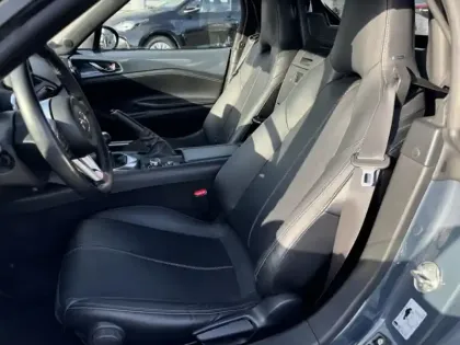 Photo 11 Mazda Mx-5 2.0 SKYACTIV-G 184 Sélection