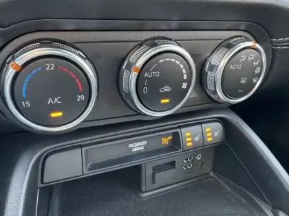 Photo 15 Mazda Mx-5 2.0 SKYACTIV-G 184 Sélection