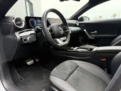 Photo 14 Mercedes CLA Coupé 250 e Hybrid EQ AMG Line