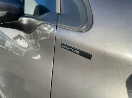 Photo 49 Peugeot 2008 Gén. I Ph2 Signature 5