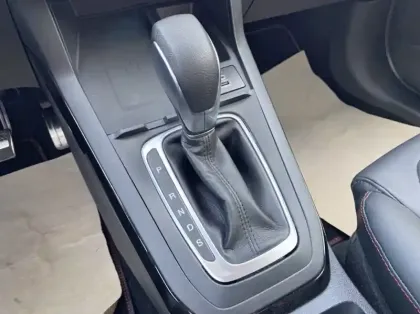 Photo 7 Ford Puma 1.0 EcoBoost Hybrid 125ch ST-Line X S&S Powershift