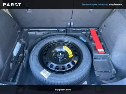 Photo 24 Ford Kuga 2.5 Duratec 180ch Hybrid FlexiFuel ST-Line X Powershift