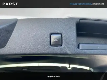 Photo 16 Ford Kuga 2.5 Duratec 180ch Hybrid FlexiFuel ST-Line X Powershift