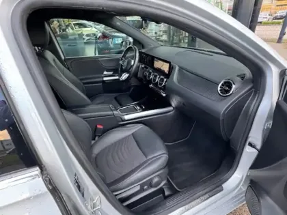 Photo 12 Mercedes Classe B 200 d Progressive Line